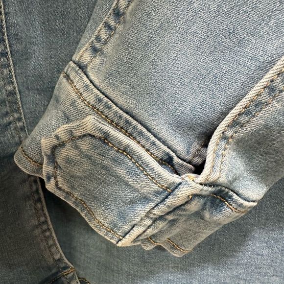 Judy Blue Zip Up Denim Jean Jacket - Picture 11 of 12